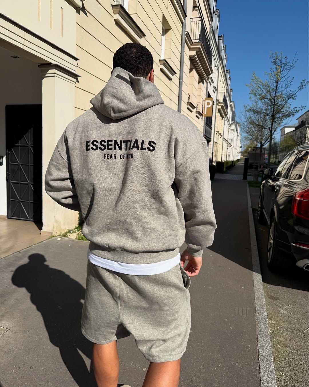 Essentials - קולקציית אסנשיאל