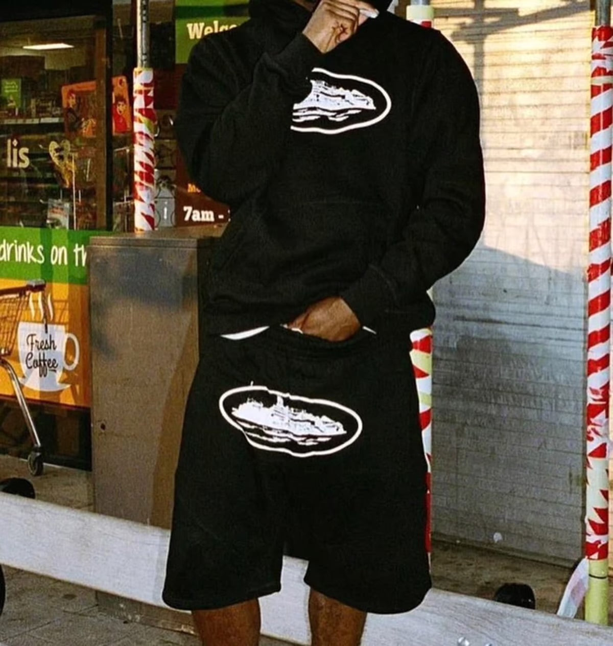 Corteiz Black Shorts - שחור - SNOWKICK’S