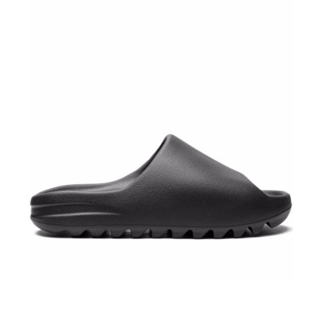 Adidas Yeezy Slides -  כפכפי אדידס שחורות - SNOWKICK’S