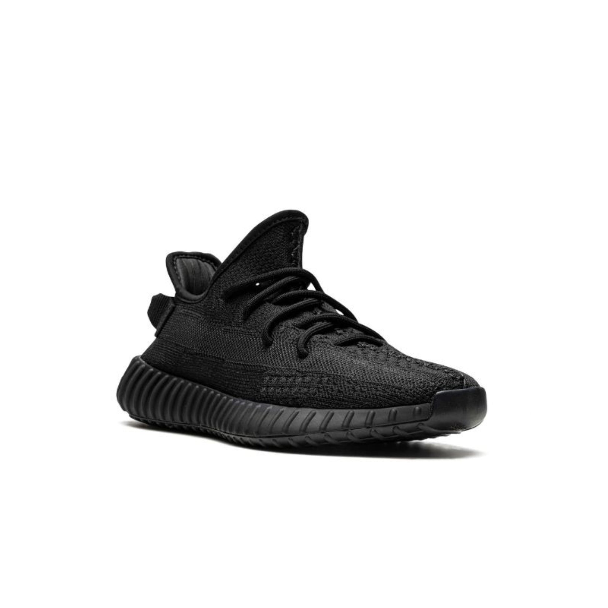 YEEZY Boost 350 V2 "Onyx"  - נעלי סניקרס יזי בוסט - SNOWKICKS