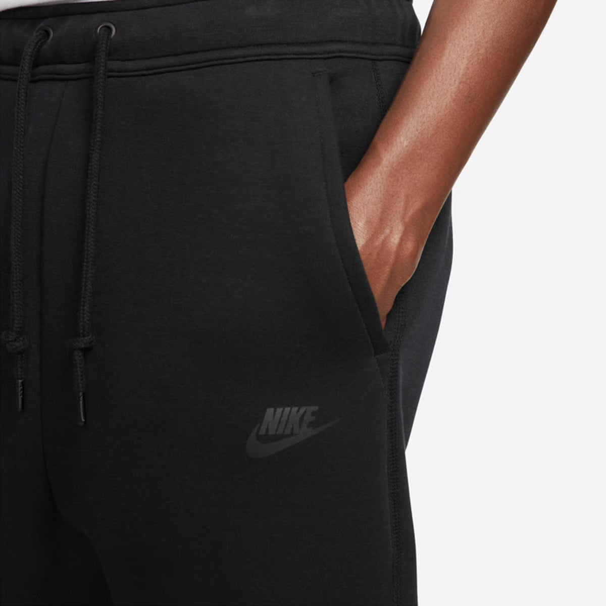 Nike Sportswear Tech Fleece Windrunner Pants - טרנינג נייק שחור - SNOWKICK’S